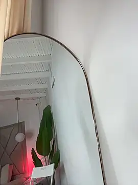 TeaseDollXXX online show from February 11, 2026, 9:25 pm