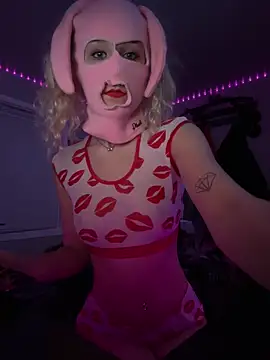 Snapshot of SexySkiBunny chatting on February 23, 2026, 2:24 am SexySkiBunny online show from February 23, 2026, 2:24 am