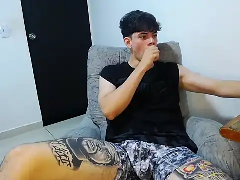 Snapshot of Joshh_miller chatting on February 11, 2026, 6:13 am Joshh miller online show from February 11, 2026, 6:13 am