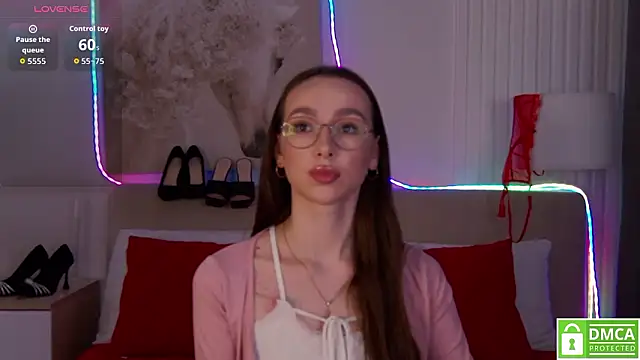 Emily Simon online show from February 1, 2026, 5:38 am