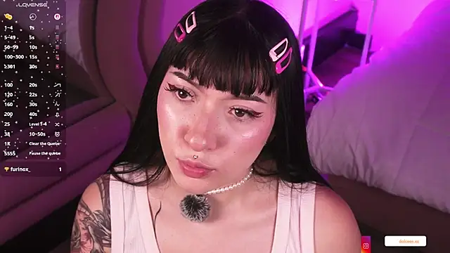 Snapshot of Dolcexx_ chatting on March 26, 2026, 8:07 pm Dolcexx online show from March 26, 2026, 8:07 pm