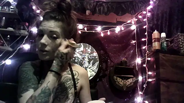 Snapshot of allymoon1369 chatting on March 8, 2026, 10:24 pm allymoon1369 online show from March 8, 2026, 10:24 pm