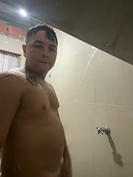 Snapshot of juandacaliente78 chatting on January 14, 2026, 5:38 pm juandacaliente78 online show from January 14, 2026, 5:38 pm