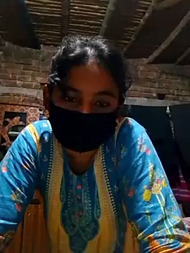 Snapshot of Hot_Sweeti chatting on March 15, 2026, 4:03 pm Hot Sweeti online show from March 15, 2026, 4:03 pm