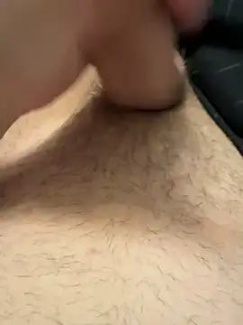 Snapshot of Mikedauerqeil chatting on April 7, 2026, 5:09 am Mikedauerqeil online show from April 7, 2026, 5:09 am