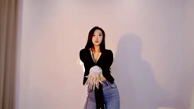 luna-168 online show from January 15, 2026, 1:20 am