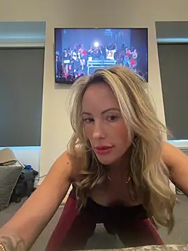 Snapshot of Daisyprin chatting on February 10, 2026, 11:53 am Daisyprin online show from February 10, 2026, 11:53 am