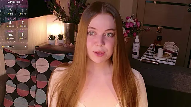 bratwifelina online show from March 20, 2026, 10:05 am