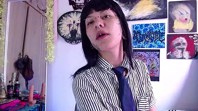 Snapshot of MelisaVelvet chatting on April 21, 2026, 6:03 pm MelisaVelvet online show from April 21, 2026, 6:03 pm