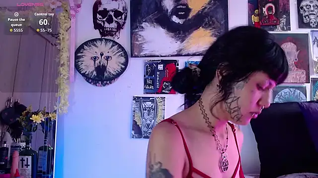 Snapshot of MelisaVelvet chatting on May 3, 2026, 8:12 pm MelisaVelvet online show from May 3, 2026, 8:12 pm