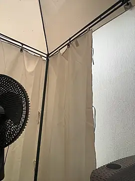 Namii cute online show from February 12, 2026, 2:17 pm