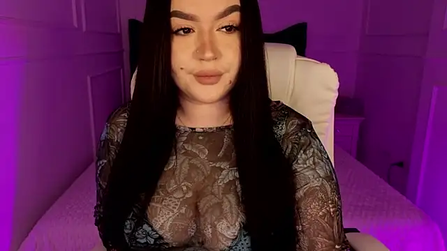 tinafox  online show from April 11, 2026, 7:45 am