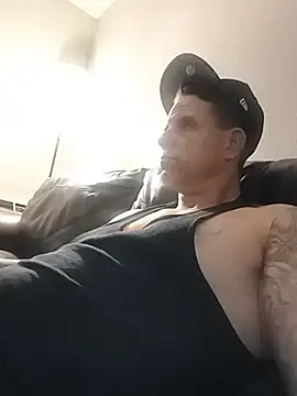 ThickaThuckDick07 online show from May 17, 2026, 1:27 am