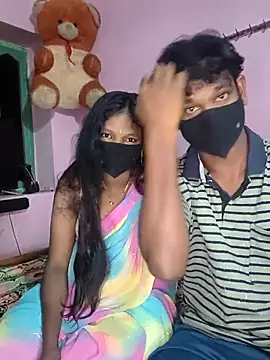 Snapshot of hotcopuleandsweet chatting on February 28, 2026, 4:06 pm hotcopuleandsweet online show from February 28, 2026, 4:06 pm