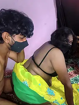 hotcopuleandsweet online show from March 28, 2026, 4:41 pm