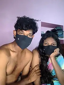 Snapshot of hotcopuleandsweet chatting on February 25, 2026, 5:02 pm hotcopuleandsweet online show from February 25, 2026, 5:02 pm