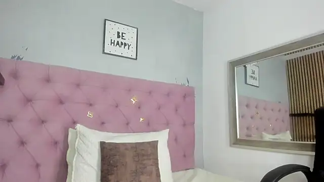 Snapshot of amber__moon1 chatting on January 17, 2026, 7:17 pm amber moon1 online show from January 17, 2026, 7:17 pm