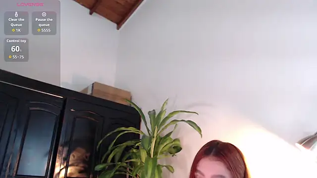 Mia Volkova  online show from May 15, 2026, 3:10 pm