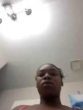 chocolatte777 online show from January 18, 2026, 2:04 am