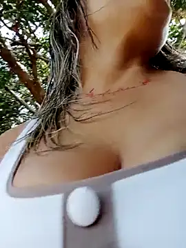 mariacarlota online show from February 10, 2026, 7:57 pm