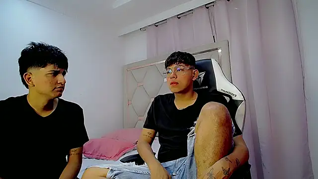 Maxwell boys online show from February 8, 2026, 3:48 am