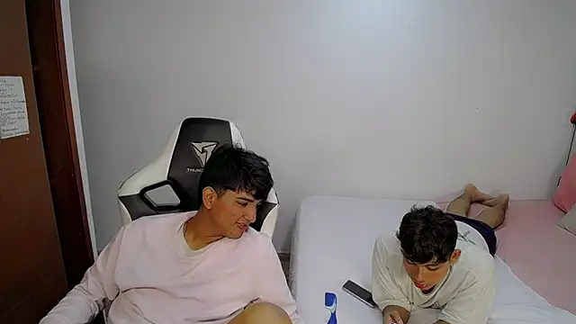 Maxwell boys online show from February 25, 2026, 3:07 am