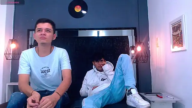 Snapshot of James_And_Kenet chatting on February 25, 2026, 12:05 pm James And Kenet online show from February 25, 2026, 12:05 pm