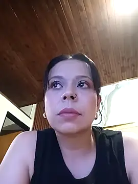 Snapshot of RossyAlvarez chatting on March 24, 2026, 11:38 pm RossyAlvarez online show from March 24, 2026, 11:38 pm