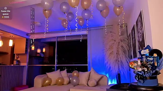 LennerCollins  online show from July 13, 2026, 11:48 pm