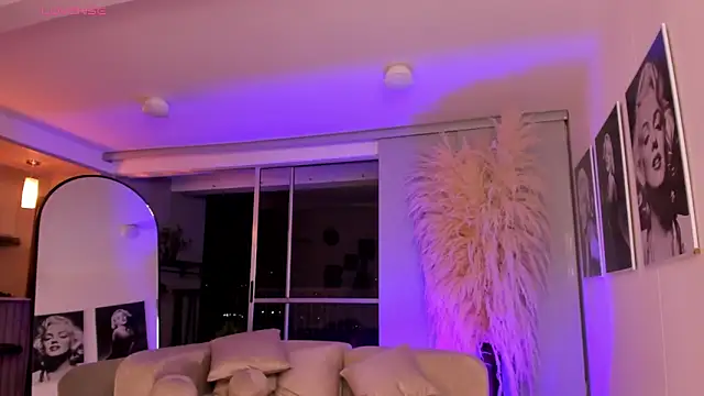 LennerCollins  online show from July 1, 2026, 3:29 am