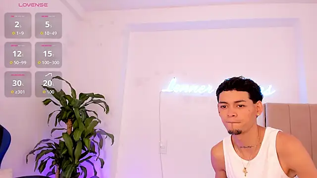 LennerCollins  online show from July 23, 2026, 6:15 pm