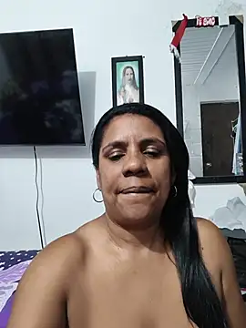 Zeyllyjhonson online show from March 7, 2026, 2:33 pm