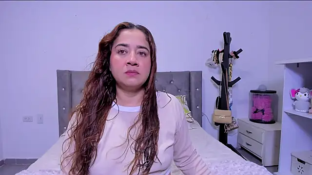 naive natty10 online show from February 12, 2026, 10:09 pm