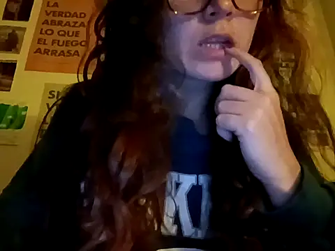 Snapshot of Raven__5 chatting on February 2, 2026, 3:27 am Raven 5 online show from February 2, 2026, 3:27 am