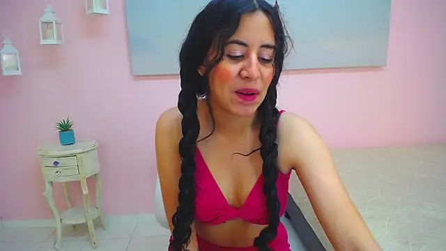 scarlett clyde online show from February 14, 2026, 12:27 pm