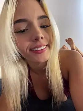 BUBUQUEEN online show from March 5, 2026, 9:11 pm