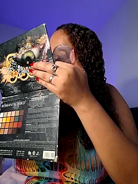 curly girl 31 online show from February 25, 2026, 7:58 pm