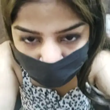 Snapshot of Shona_babu- chatting on April 5, 2026, 3:57 am Shona babu- online show from April 5, 2026, 3:57 am