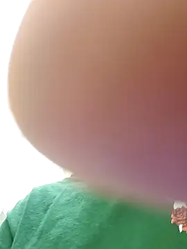 Snapshot of jamesybooy chatting on February 24, 2026, 12:00 am jamesybooy online show from February 24, 2026, 12:00 am