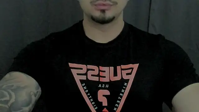 TONYWILSONN online show from April 22, 2026, 4:52 am