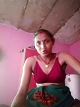 Juli rathore online show from March 9, 2026, 5:00 am