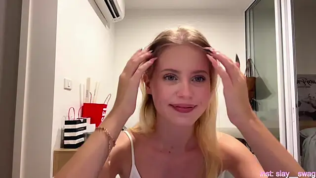 Snapshot of Slay_Swag chatting on February 20, 2026, 10:17 am Slay Swag online show from February 20, 2026, 10:17 am