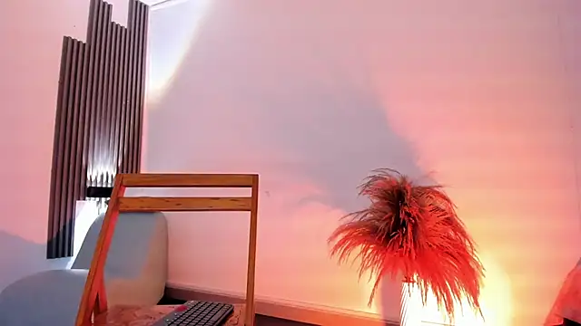 fransheskarossi online show from February 1, 2026, 12:03 pm