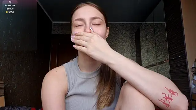 MousyHello online show from February 12, 2026, 5:18 am