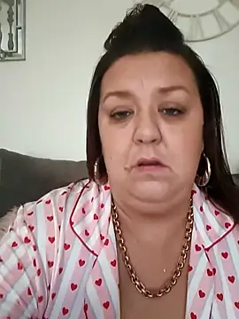 Nova-iswiserx online show from February 21, 2026, 10:39 am