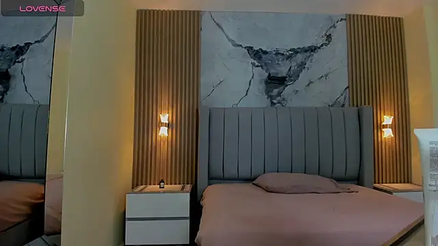 Snapshot of BELLA_STONE3 chatting on February 9, 2026, 7:34 pm BELLA STONE3 online show from February 9, 2026, 7:34 pm