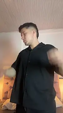 Alexander Connor online show from April 7, 2026, 12:18 pm