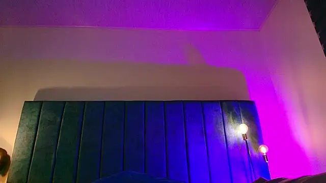 Alexander Connor online show from March 20, 2026, 12:06 pm