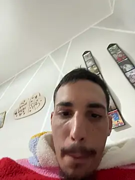 Snapshot of piccolo2002 chatting on April 6, 2026, 5:41 am piccolo2002 online show from April 6, 2026, 5:41 am