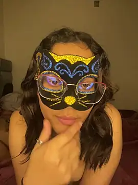 JAMILA-ARABIC online show from February 13, 2026, 7:58 pm